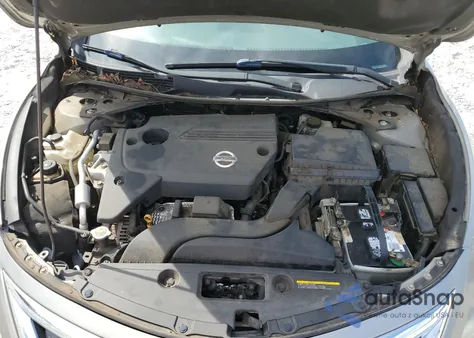 2013 Nissan Altima 2.5 z USA, uszkodzony, nr VIN 1N4AL3AP9DN429256